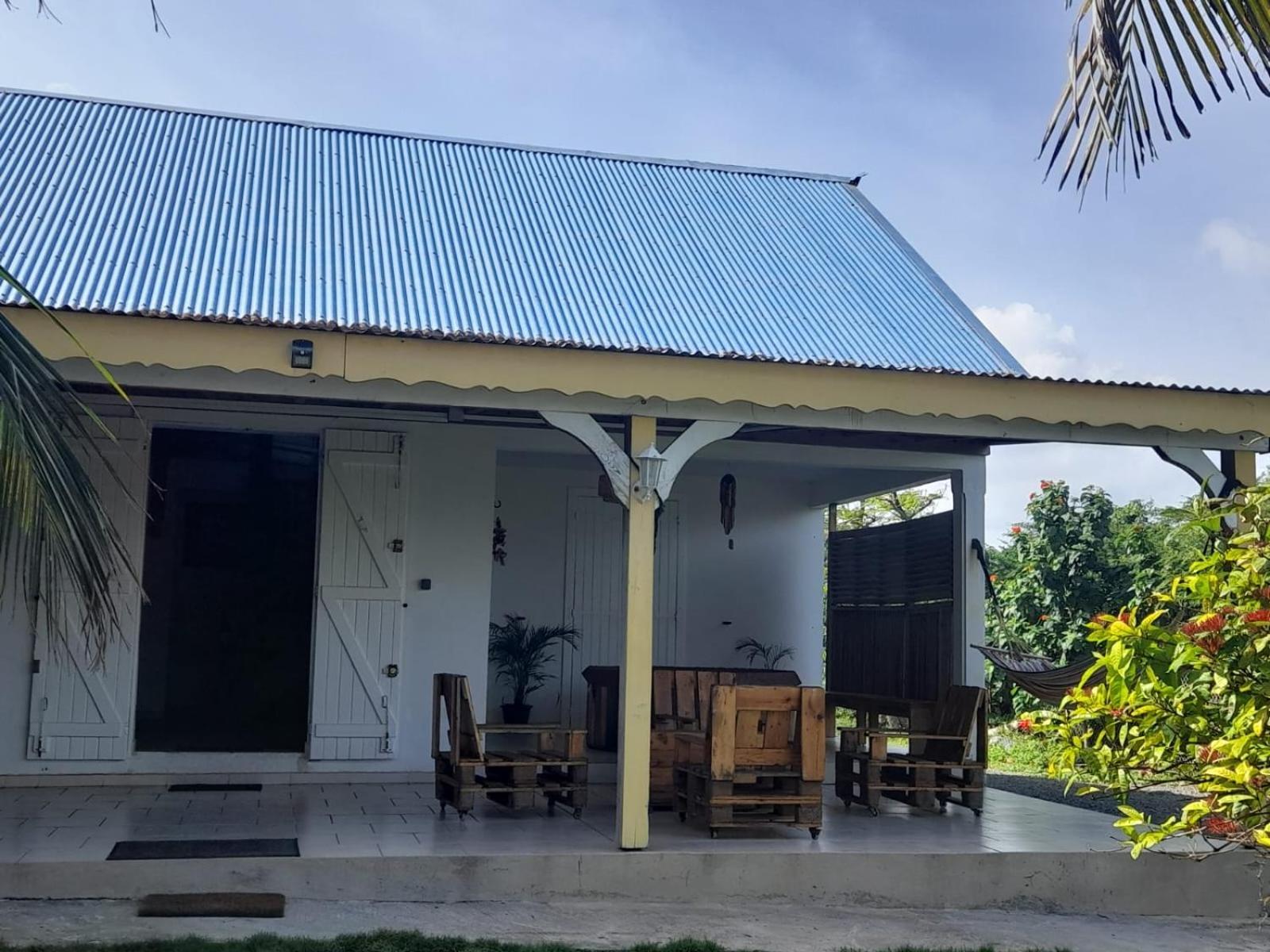 Maison Bord De Mer A 100 M Saint-Francois  Buitenkant foto